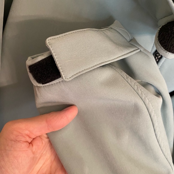 Women’s Plus Size Soft Shell Pulse Jacket in GUC, color sea foam green, size 2X - Picture 7 of 15